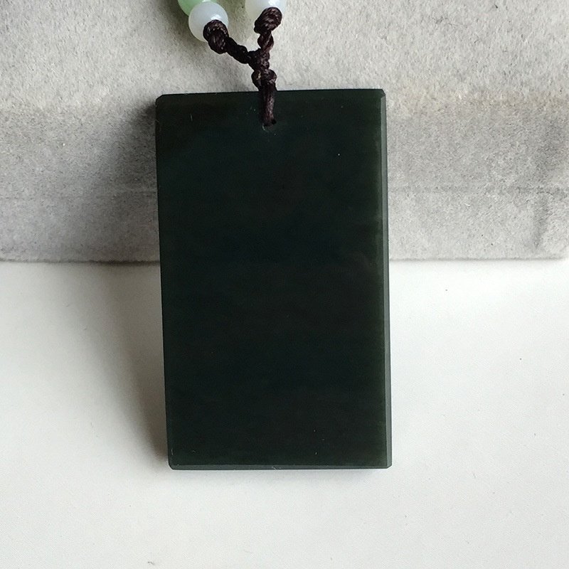 和田青玉吊坠平安牌玉石挂件吊坠平安无事牌美感设计