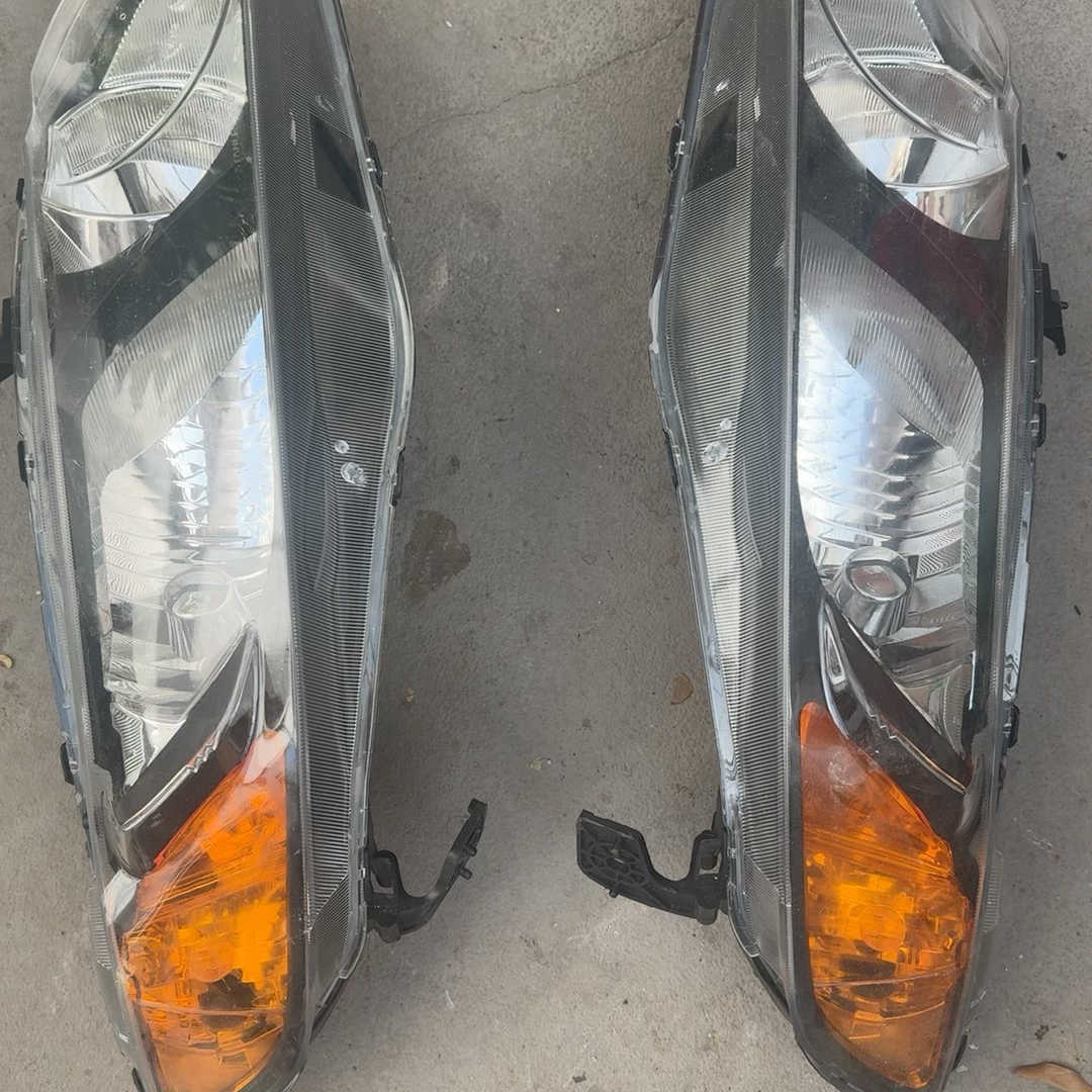 适用原厂06-11款八代思域 前大灯议价