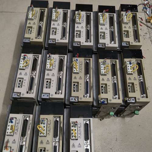 适用七科伺服驱动器SDD08NK8D，件，成色如图。输入电压议价