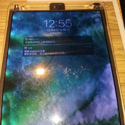 适用a1822平板，屏幕，能开机，电池有鼓包。外观成色议价