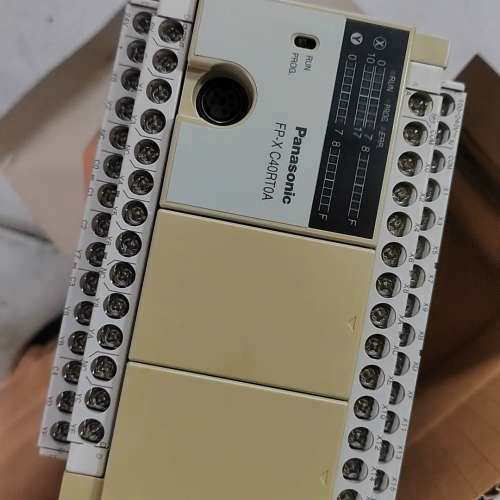 适用PLC可控制器，型号FP-X C40RT0A，正议价