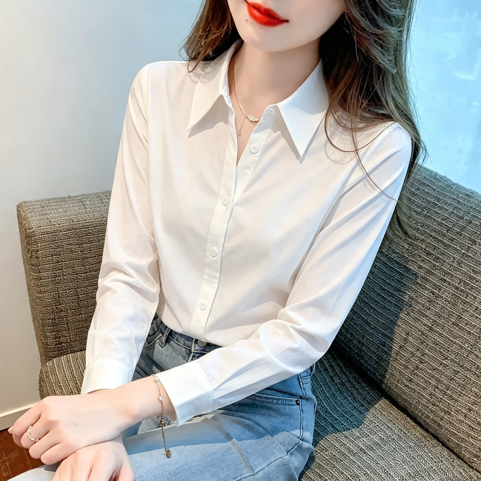 时尚长袖衬衫女通勤基础款翻领纽扣上衣洋气百搭气质打底衫衬衣