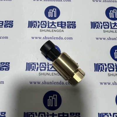 麦克维尔压力传感器 e8121047 E8121048 YCQB01L02 YCQB03L01适配