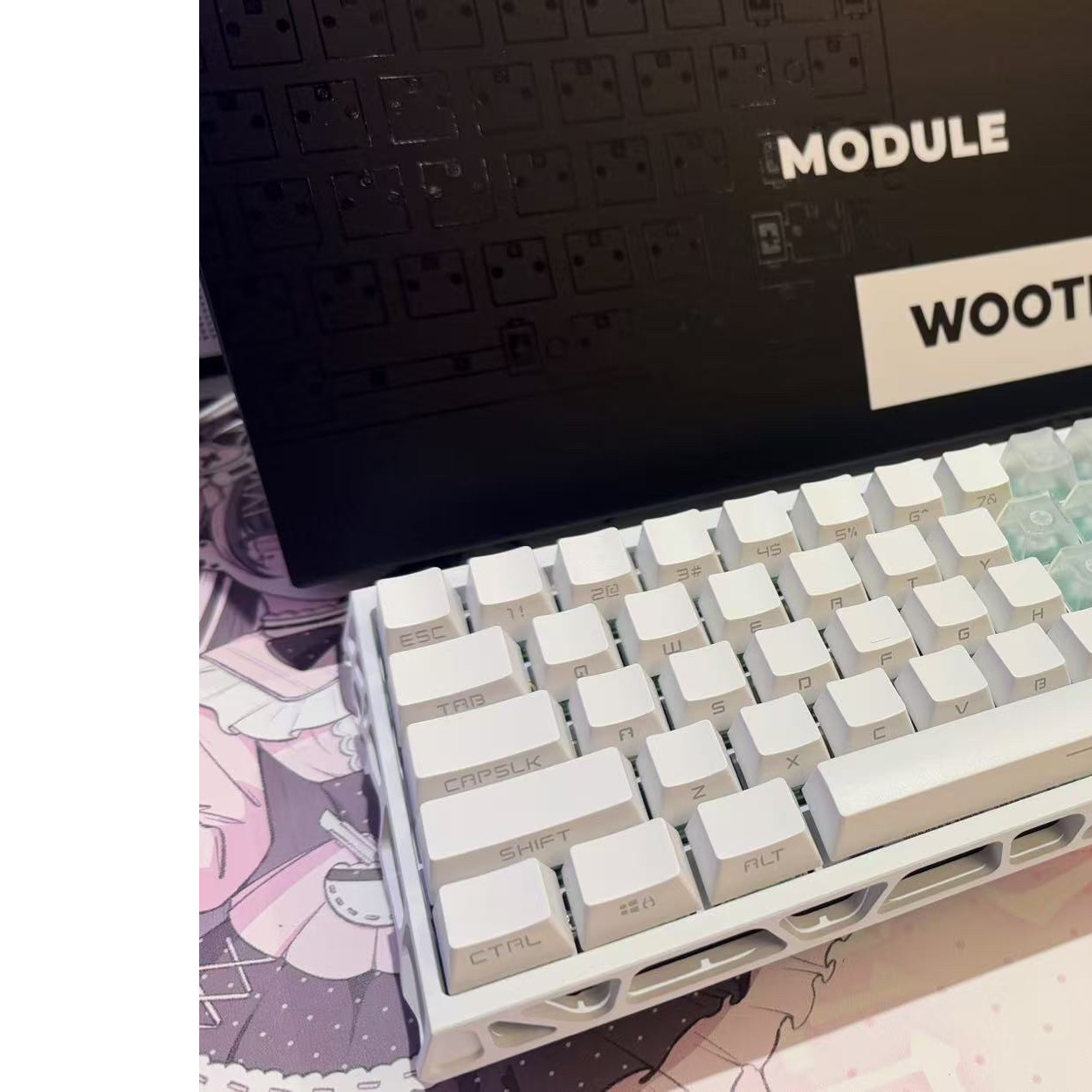 wooting 60HE+全新满改【镂空白雾透爱心双拼】磁轴键盘客制化