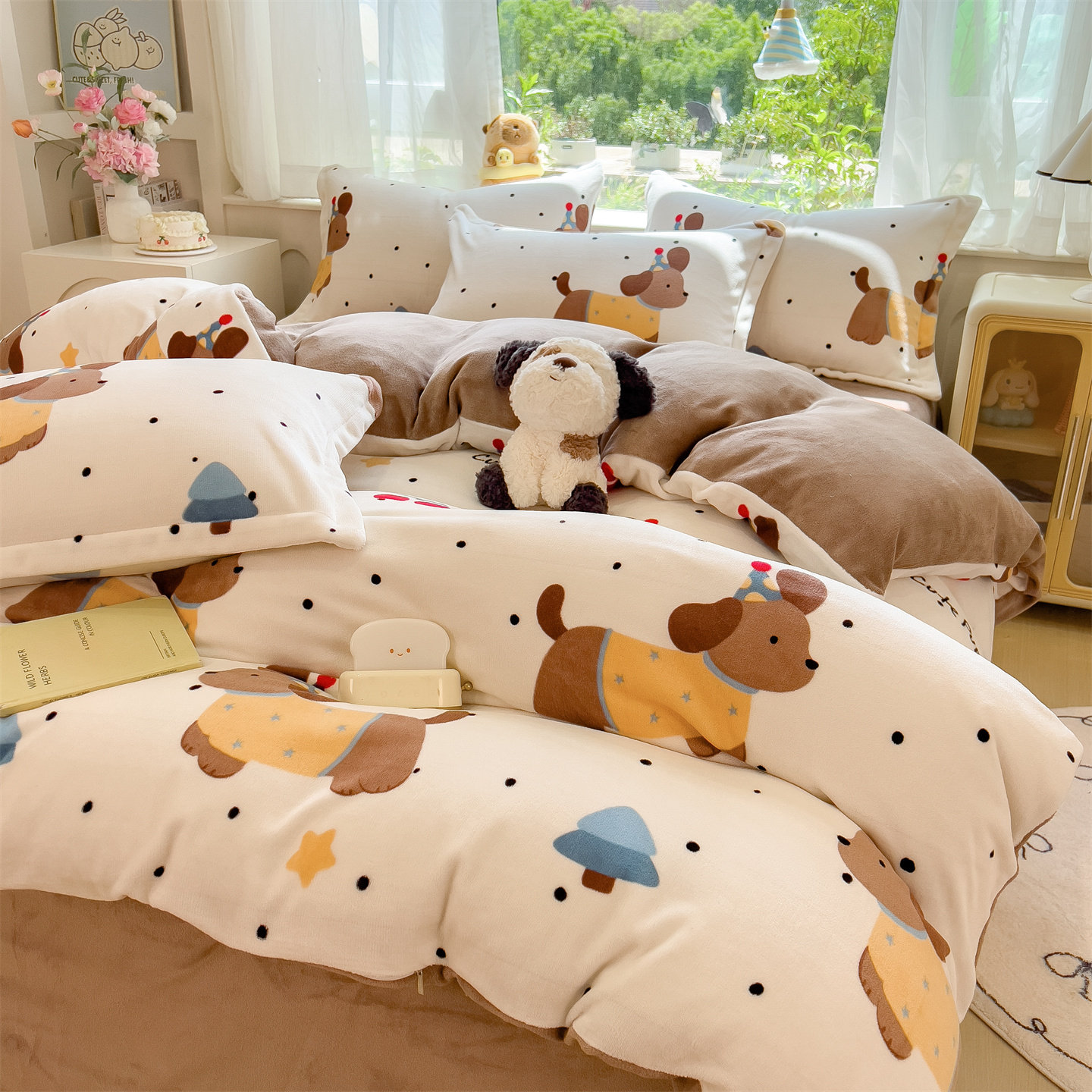 2025新款高克重牛奶绒印花四件套加厚珊瑚绒被套冬季保暖床单床笠