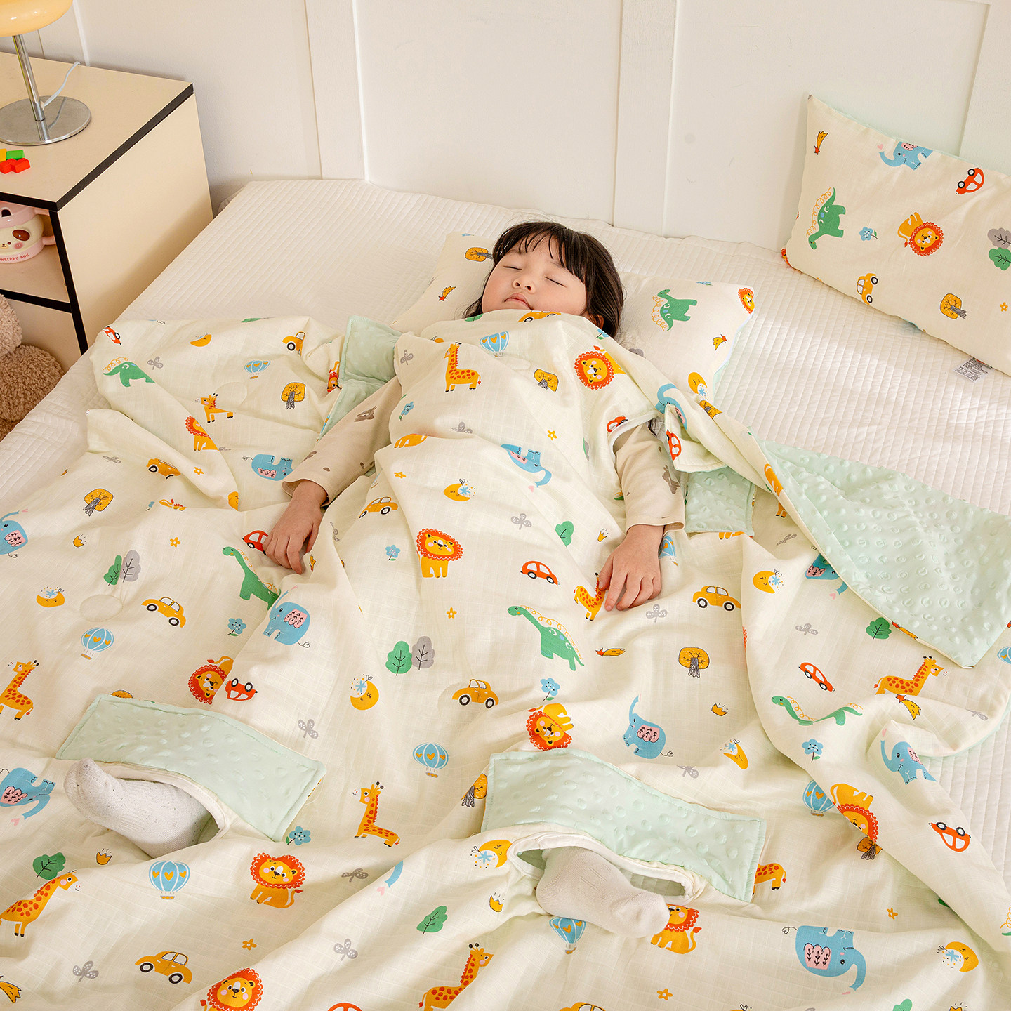 夏季全棉儿童夏凉被纯棉中大童幼儿园宝宝防踢被子夏天凉感拥抱被