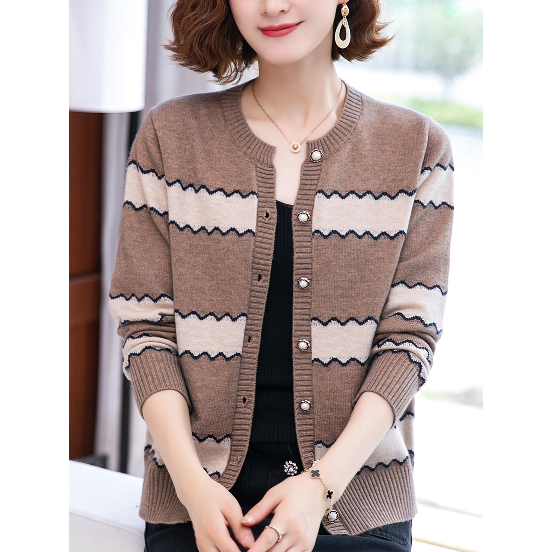 JOYIASS秋季新款条纹针织开衫女早秋圆领单排扣毛衣外套减龄洋气