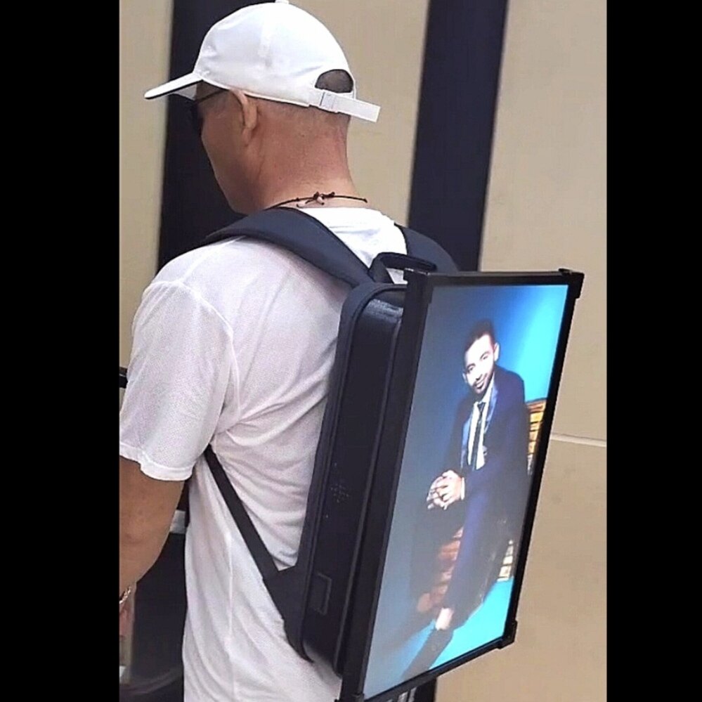 LED背包LCD背包液晶屏背包广告机背包视频播放直播投屏手机同步