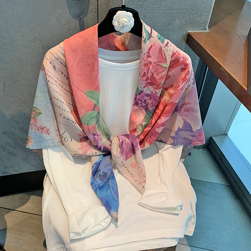 百搭高级感大丝巾波西米亚复古印花防晒方巾夏季度假风森系潮披肩