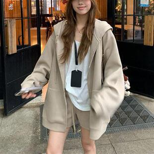 《壹零零叁》慵懒松驰感套装宽松咖色连帽卫衣外套女秋季高腰休闲