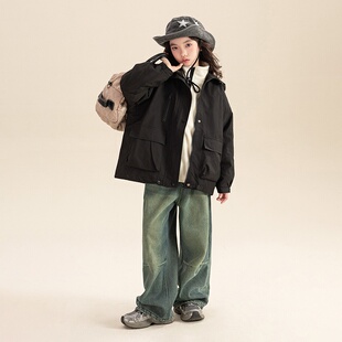 2025新款女童冲锋衣三合一可拆卸中大童冬季加绒外套儿童一体