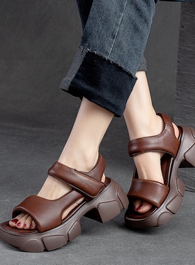 2025新款上海杰骤夏季复古风透气露趾凉鞋纯色头层牛皮圆头坡