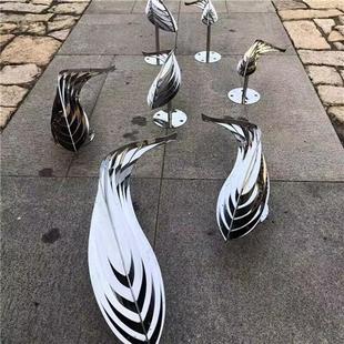 不锈钢鱼摆件户外水池装 饰售楼处酒店水景雕塑金属镜面鱼群工艺品