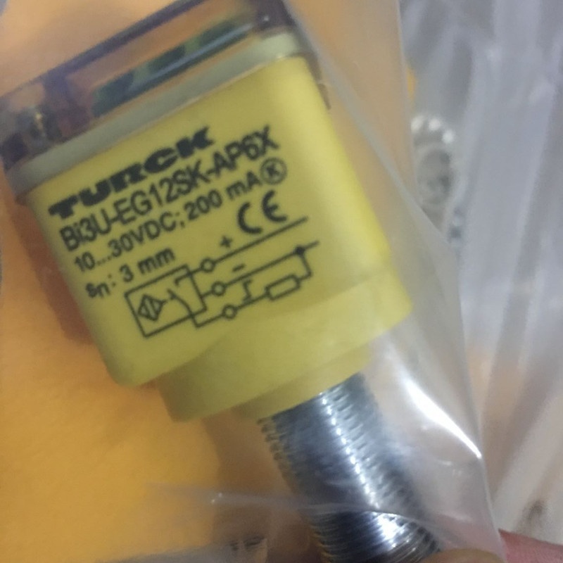 电感式接近开关NI5-G12SK-AD4X直流二线传感器 感应开关