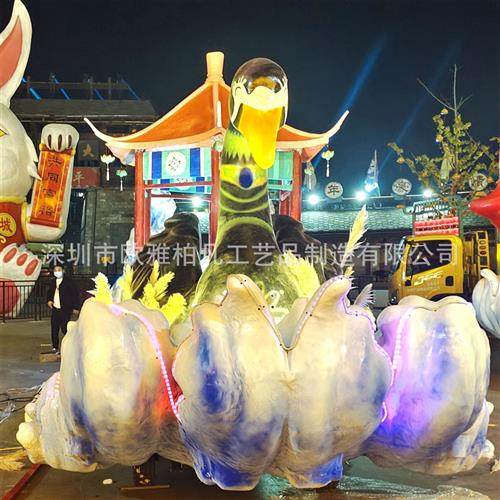 米大型主题公园游园花车发光巡游广告雕塑玻璃钢节日电动车美陈