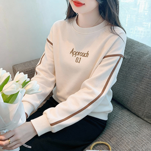 2026早春新款时尚减龄长袖T恤女士洋气可外穿打底衫宽松磨毛上衣