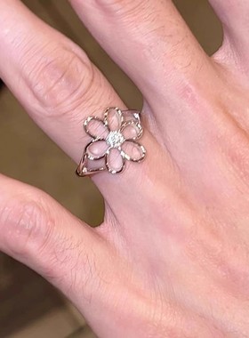 S925银镂空花朵银色戒指女