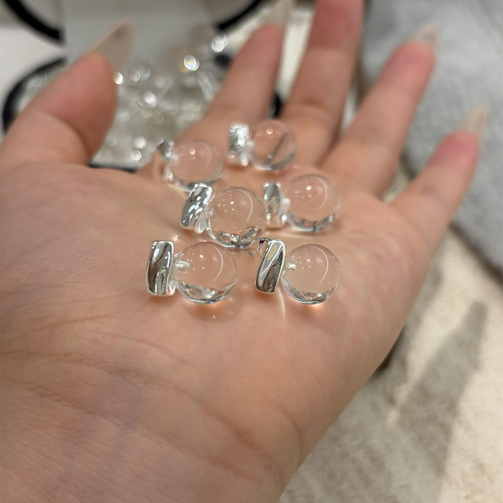 早八凉白开白水晶耳钉女2026新款