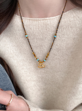 咖色串珠美拉德小马项链女2025