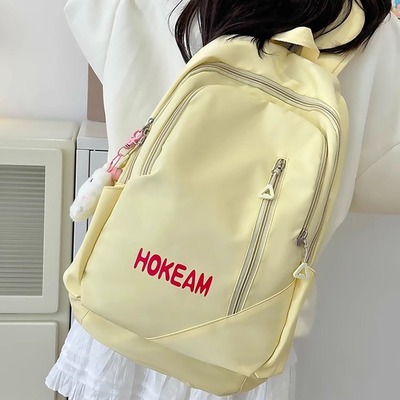 轻便简约校园背包书包