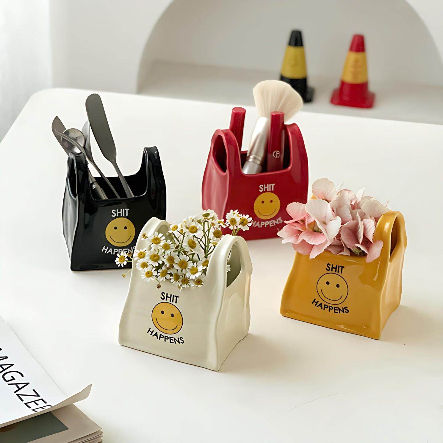 个性手捏袋桌面创意陶瓷笔筒遥控器文具收纳盒化妆笔收纳桶小摆件,节庆用品/礼品,笔筒,淘宝优惠券,粉丝福利购,淘宝优惠卷