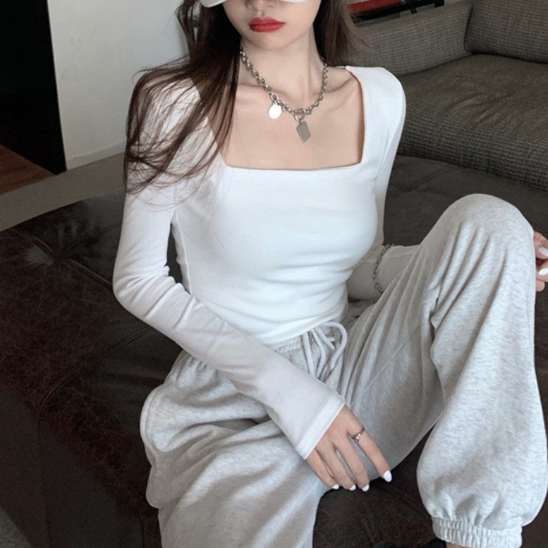 早秋款女装2026新款性感方领别致上衣短款高腰打底衫内搭长袖t恤