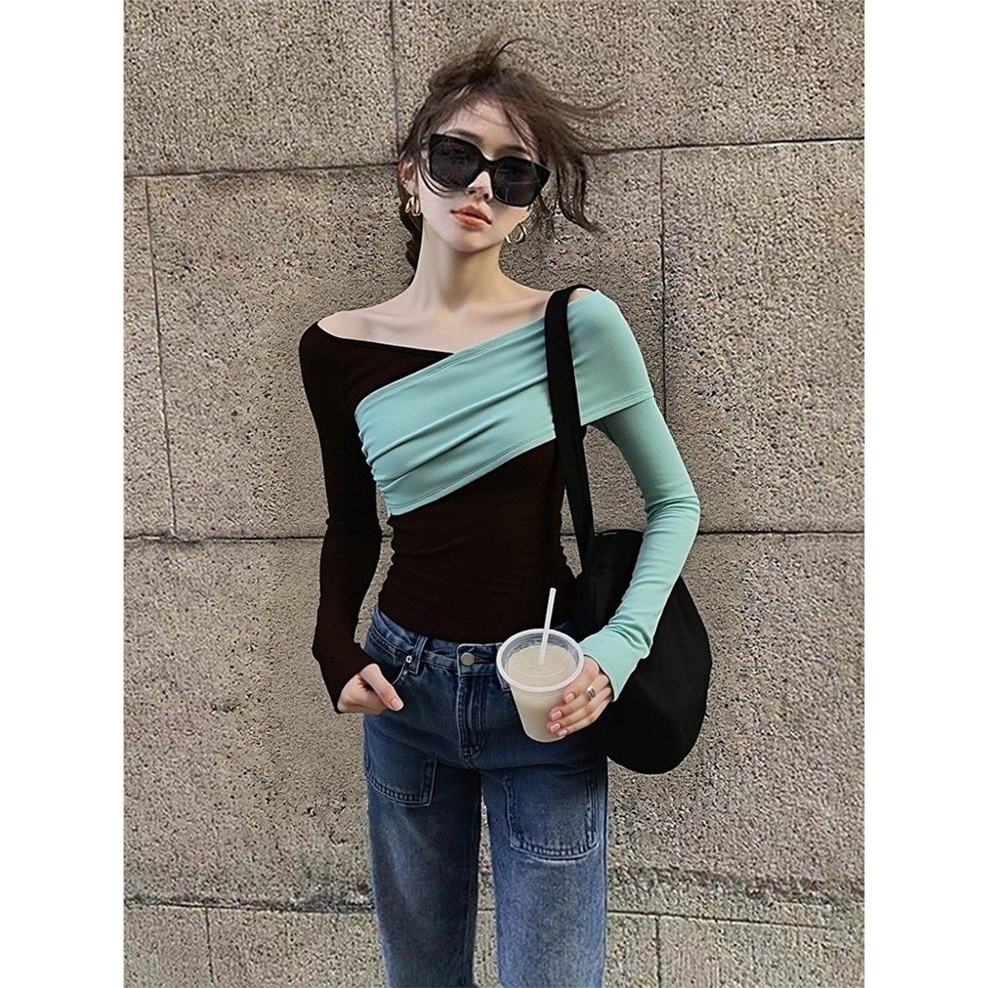 别致辣妹撞色拼接修身打底衫女内搭秋冬季一字肩锁骨长袖t恤上衣,女装/女士精品,T恤,淘宝优惠券,粉丝福利购,淘宝优惠卷