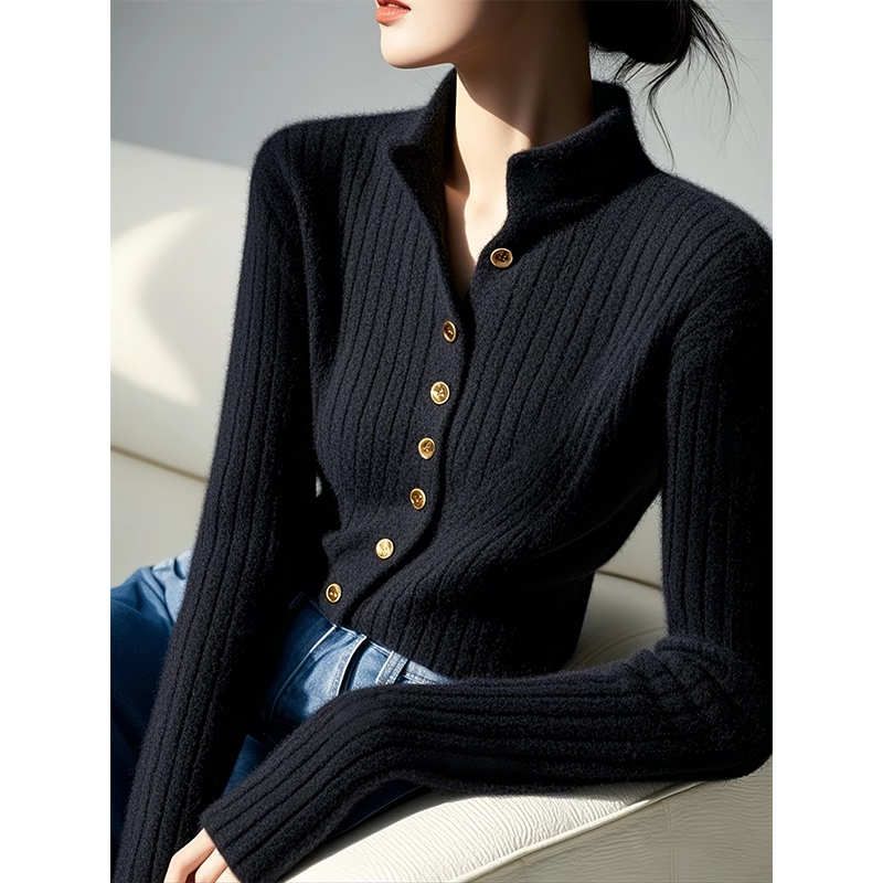 黑色半高领软糯针织开衫女秋季新款高级感超好看内搭长袖打底上衣,女装/女士精品,羊绒衫,淘宝优惠券,粉丝福利购,淘宝优惠卷