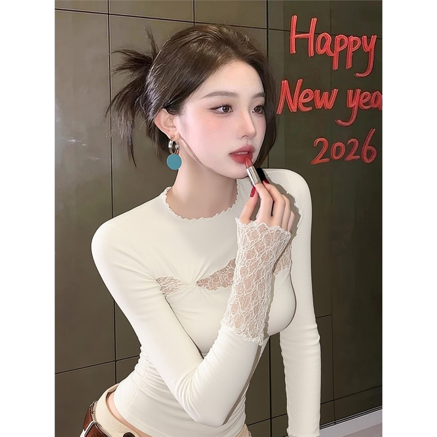 纯欲甜辣妹木耳边露肩打底衫女内搭秋冬季法式修身木耳边绝美上衣,女装/女士精品,T恤,淘宝优惠券,粉丝福利购,淘宝优惠卷