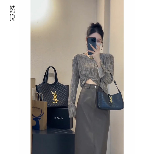 长袖打底衫圆领设计法式
