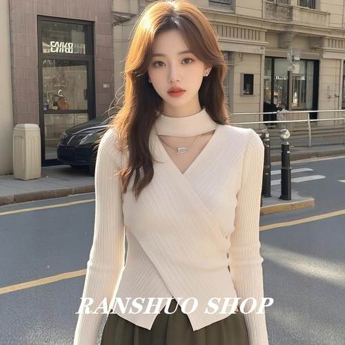 法式气质挂脖交叉V领针织衫女