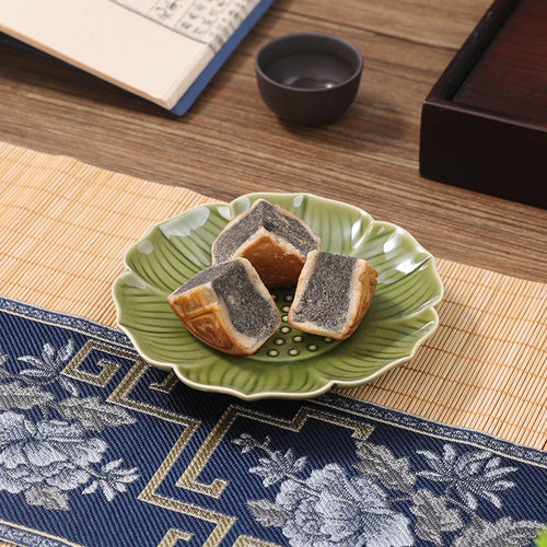 中式青莲六瓣陶瓷茶点盘