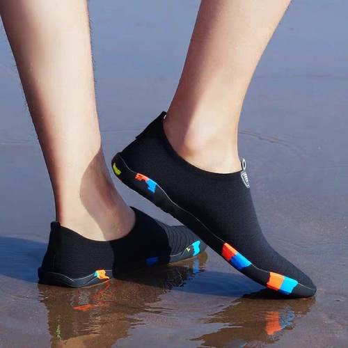 Ladies' beach shoes with anti slip soft sole, outdoor