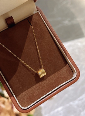 路路通镶钻蜂巢小蛮腰项链高保色