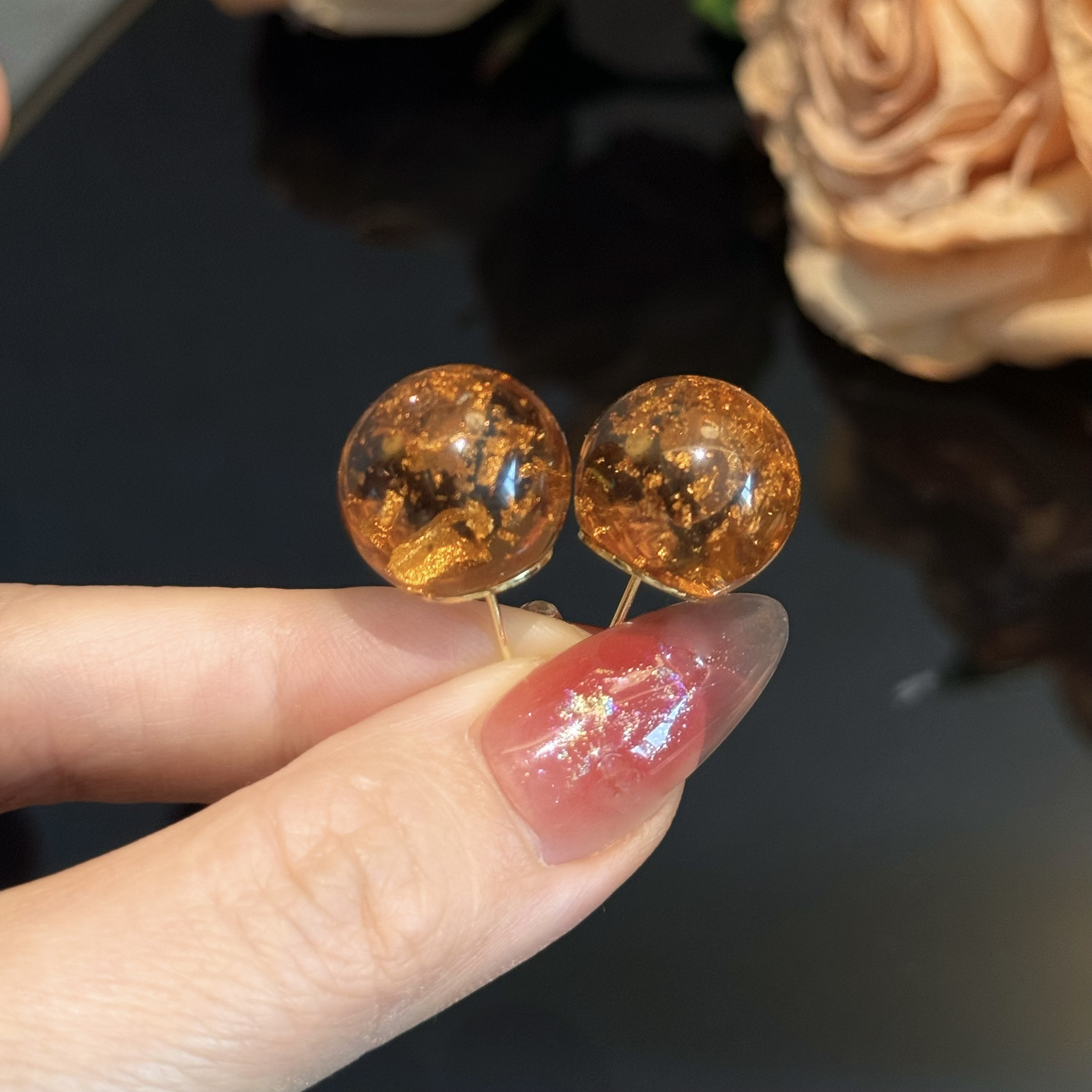 美拉德棕咖色16mm树脂圆球耳钉