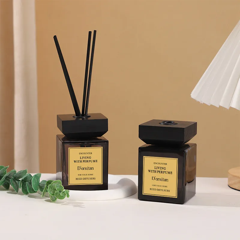 香疗香薰家用室内持久空气清新剂卧室香水房间熏香卫生间精油