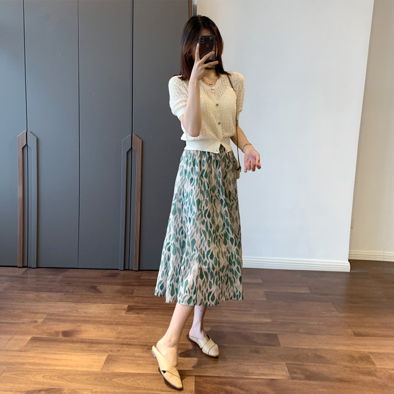 2024 새로운 여름 여성 하이 엔드 스커트 정장 프렌치 롱 스커트 녹색 꽃 무늬 쉬폰 드레스 얇은 섹션