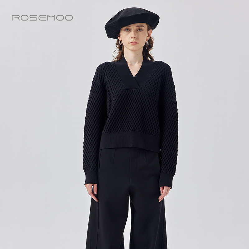 【商场同款】肌理感V领套头衫