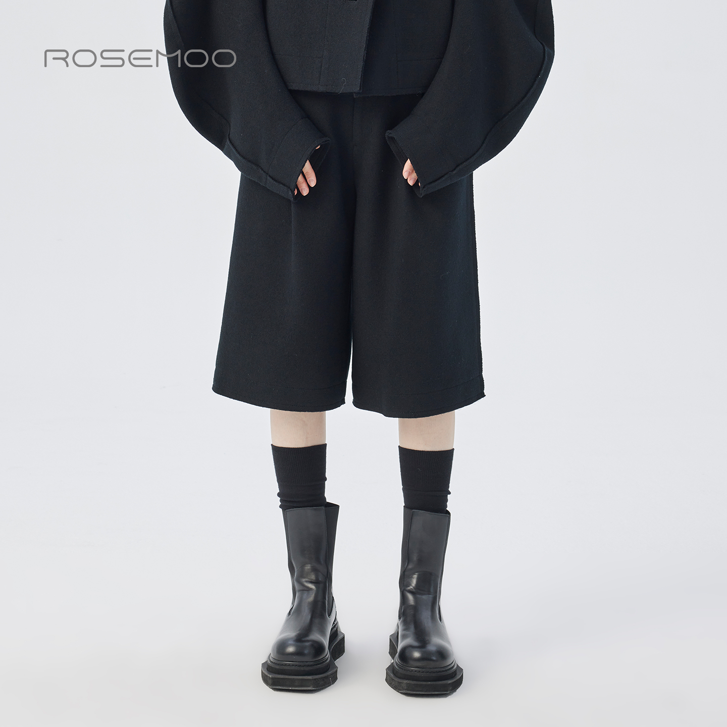 容子木ROSEMOO25冬商场同款绵羊毛细腻双面呢五分裤RSS4IW207B