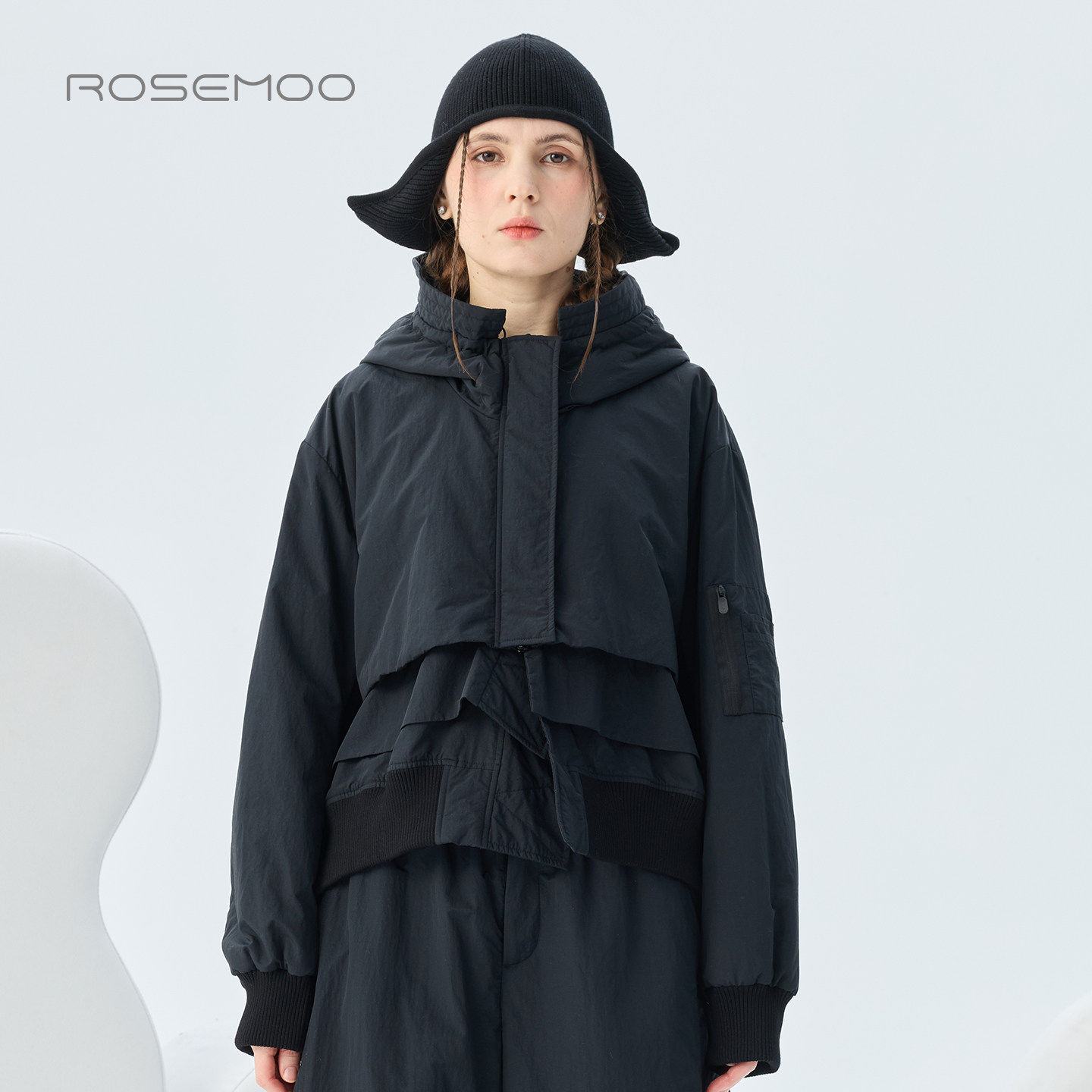 容子木ROSEMOO2026冬【商场同款】亲肤连帽拼接棉服RWM4OP106A