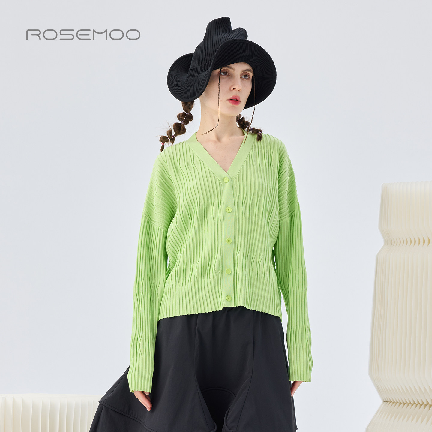 容子木ROSEMOO26春【商场同款】亲肤肌理感毛织开衫RWM1NP328C