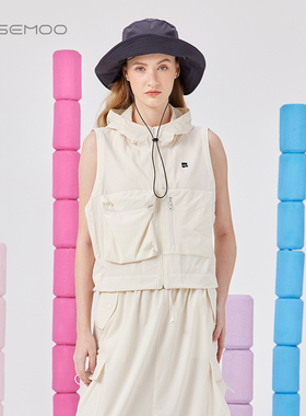 容子木ROSEMOO25夏商场同款挺阔质感大口袋连帽马甲RSS2AP231B