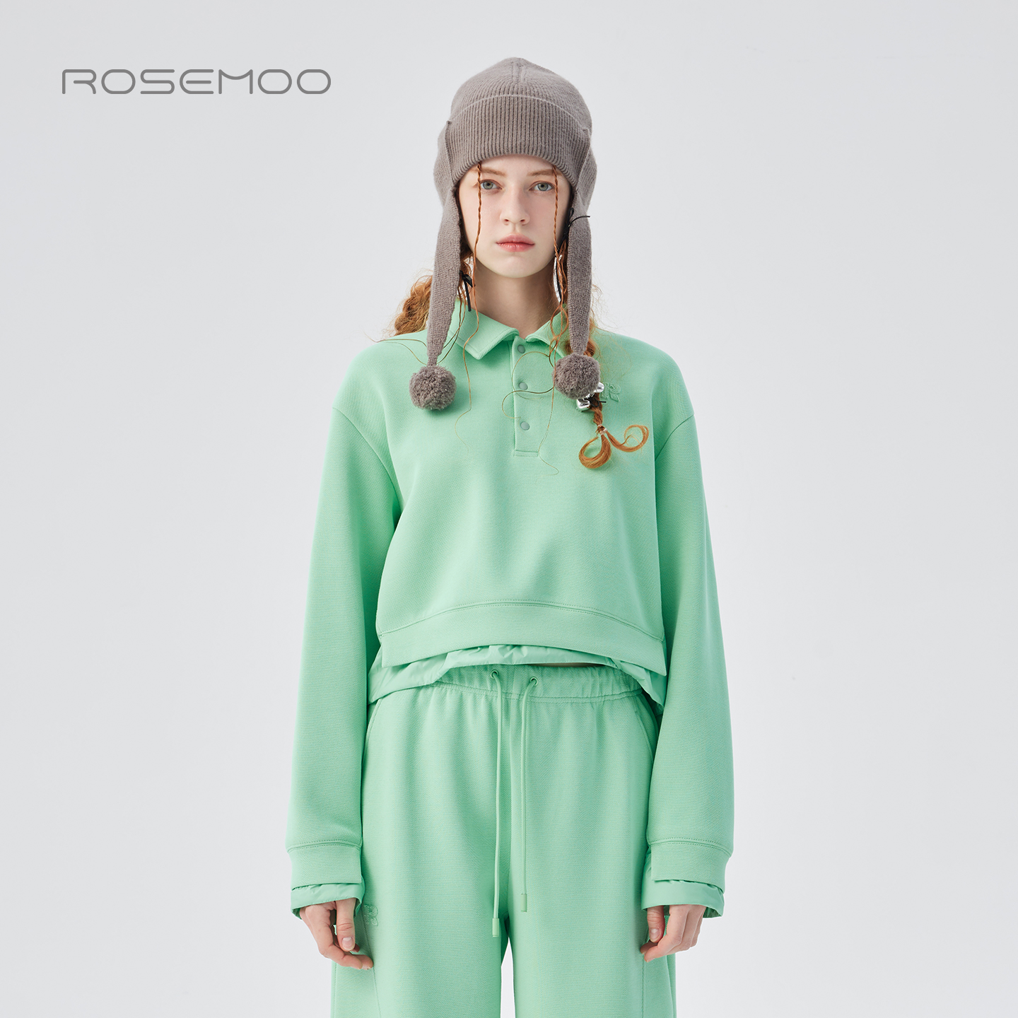 容子木ROSEMOO25冬商场同款棉感肌理撞色拼接套头上衣RSS4TC256B