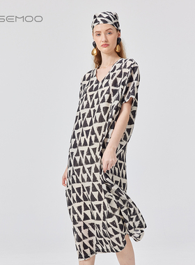 容子木ROSEMOO25夏【商场同款】V领侧面小开叉连衣裙RSS2LS446D