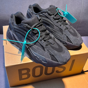 大王椰子700v2老爹鞋男款莆田黑武士冬季加绒鞋子女正品og yeezy