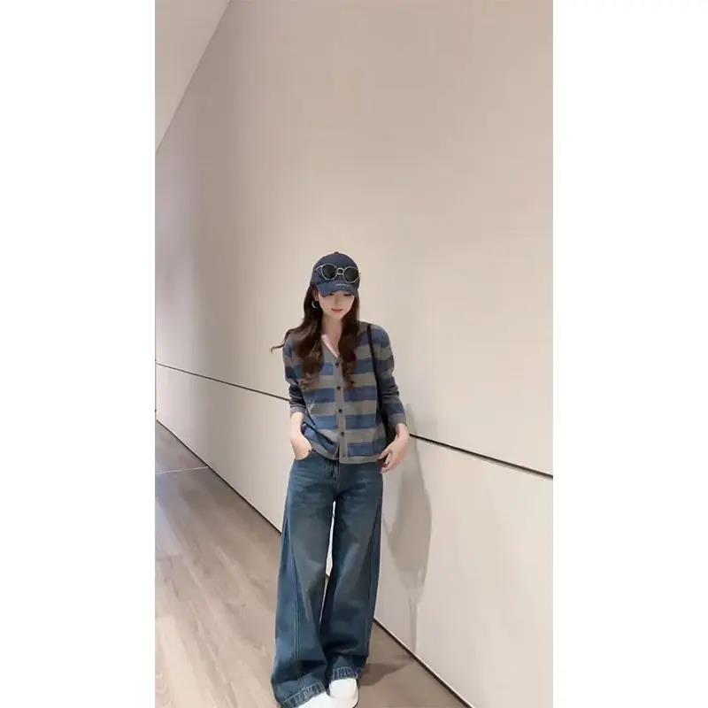 JOYIASS巨好看的早秋穿搭韩版显瘦V领条纹针织衫覆古阔腿牛仔裤两