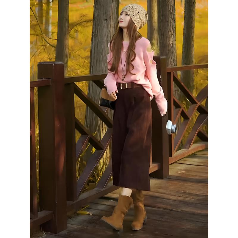 JOYIASS秋日ootd穿搭一整套2025超火巨好看的露肩针织毛衣+休闲裤