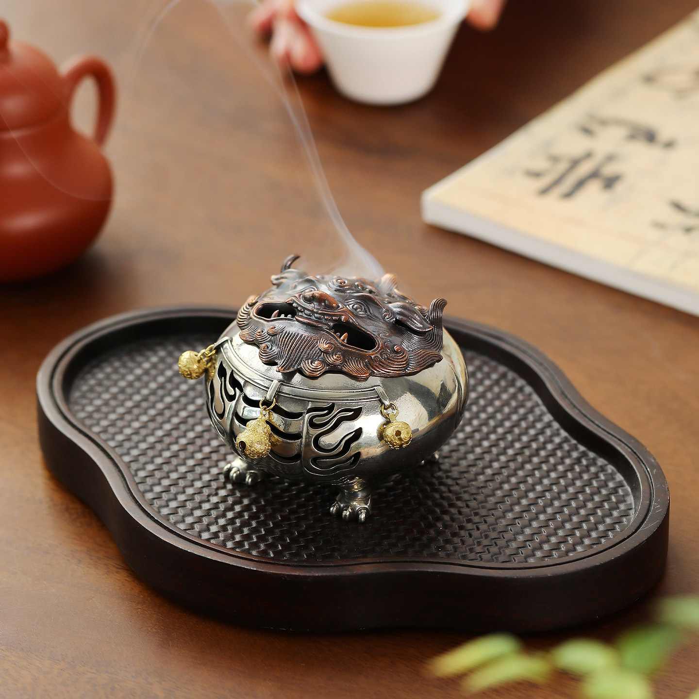 黄铜香薰炉盘香炉家用卧室狻猊铜香炉茶台家居摆件创意香道檀香架