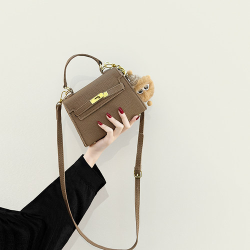 【品牌直营】配公仔挂件