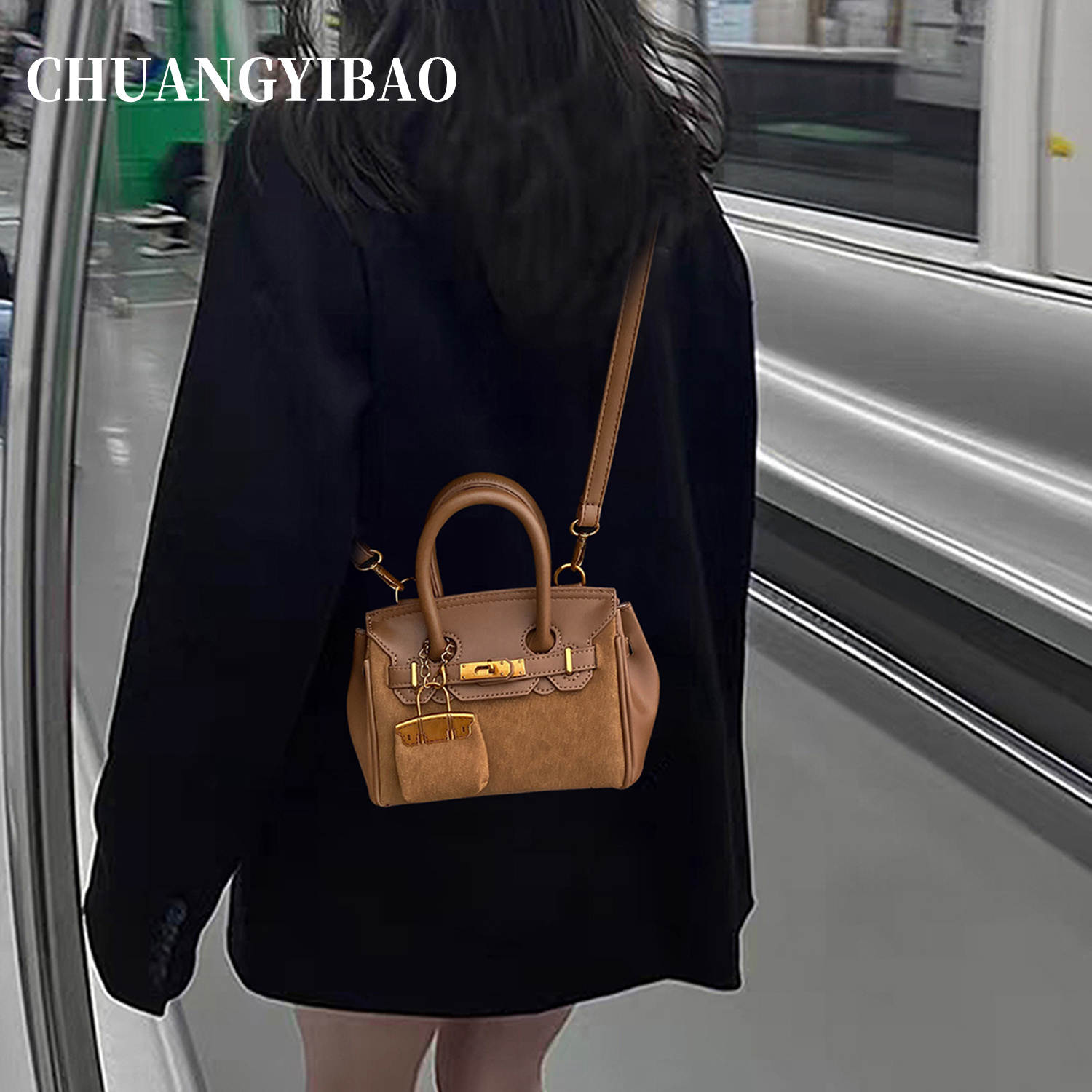 【品牌直营】超火麂皮手提凯莉包